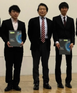 获得软物质奖的古川教授渡边孝和藤部武史